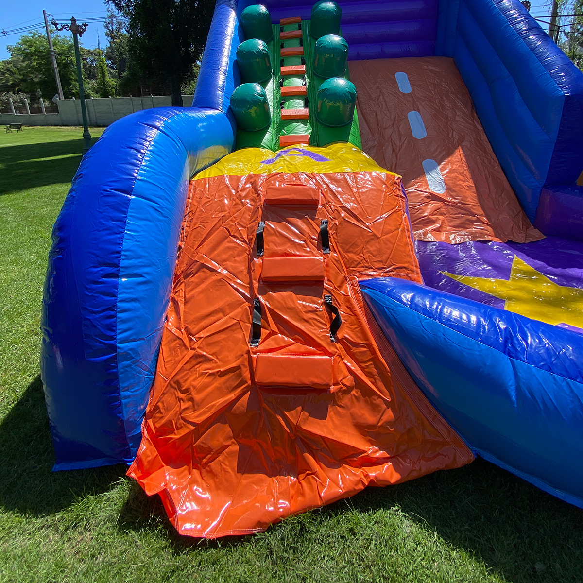 Arriendo juego inflable juguetes juguetilandia 2 Arriendo juego inflable juguetes juguetilandia 2