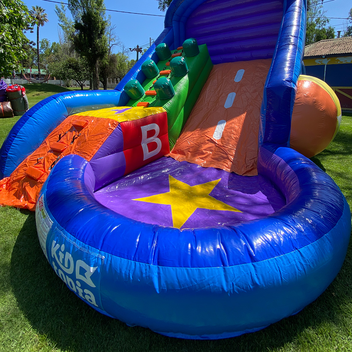 Arriendo juego inflable juguetes juguetilandia 3 Arriendo juego inflable juguetes juguetilandia 3