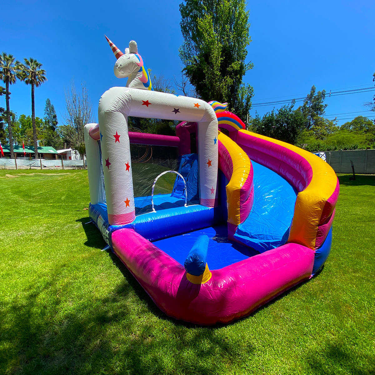 arriendo Juego inflable de unicornio para niñas 6 arriendo Juego inflable de unicornio para niñas 6