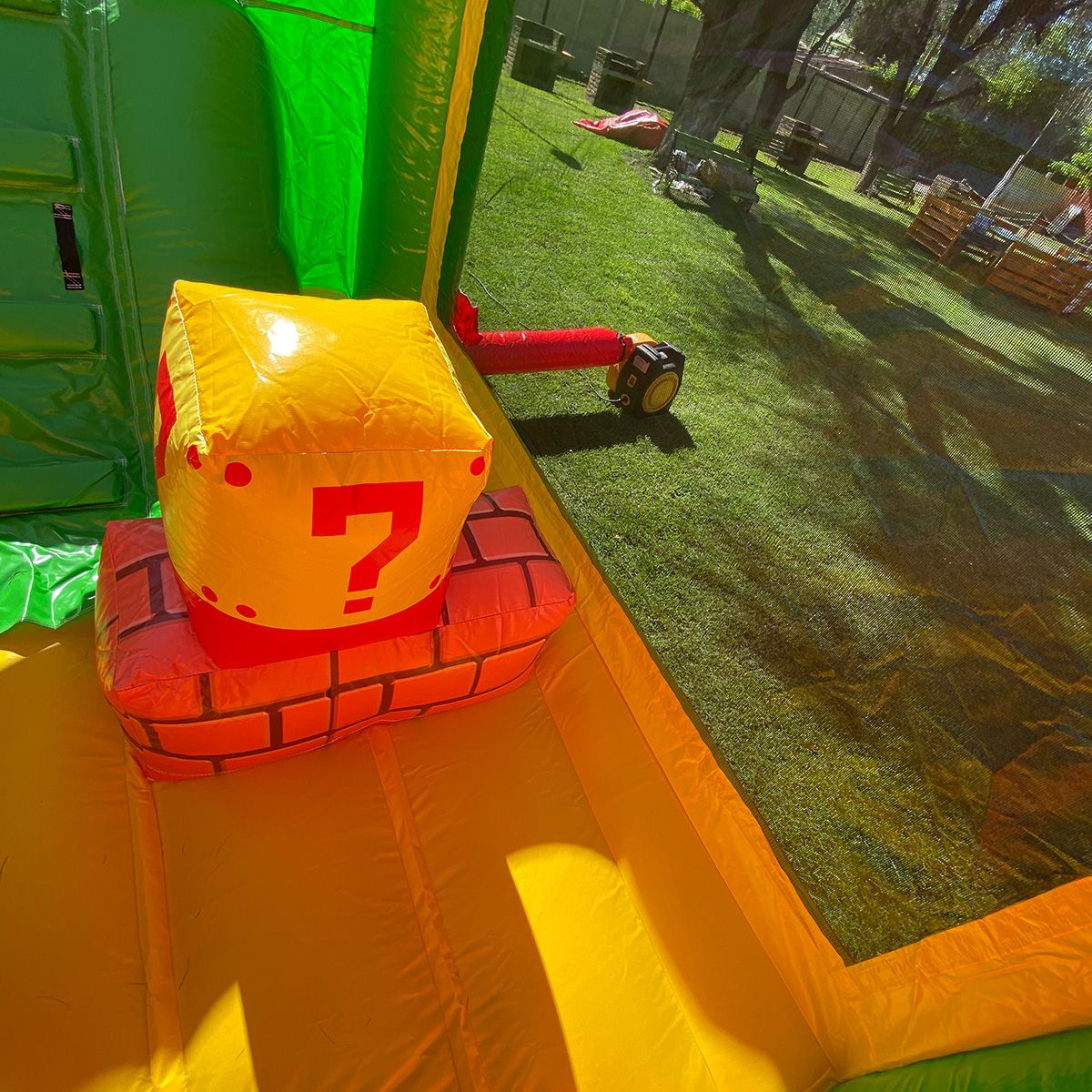 arriendo inflable carrera obstaculos mario bros 6 arriendo inflable carrera obstaculos mario bros 6